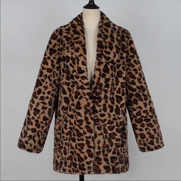 Leopard.🐆 Jacket - Picture 2 of 3